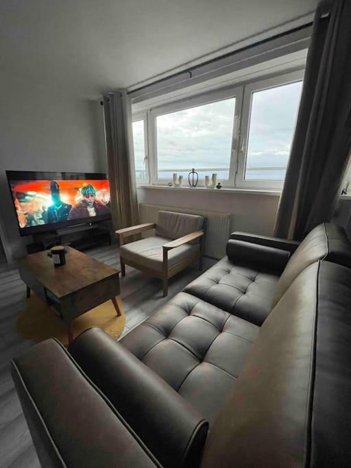 Westfield View Flat * London