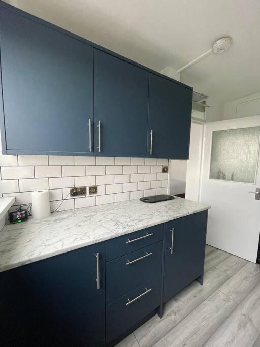 Westfield View Flat Apartment *