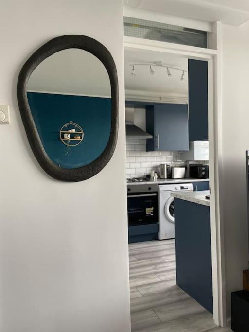 Apartment Westfield View Flat London